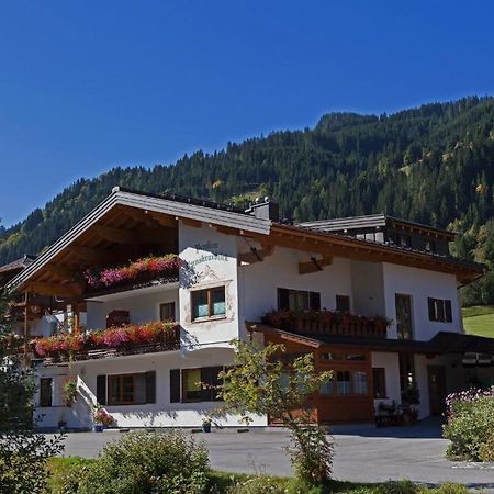Hotel Ennskraxblick Kleinarl Exteriör bild