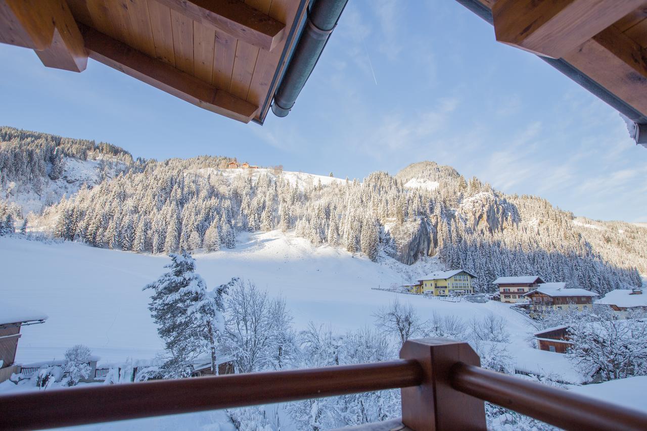 Hotel Ennskraxblick Kleinarl Exteriör bild